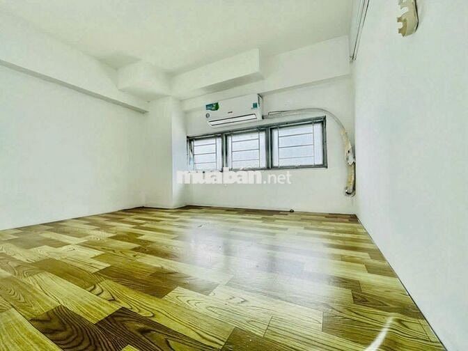 Duplex gác cao 2m có máy lạnh đi bộ qua VLU giá rẻ