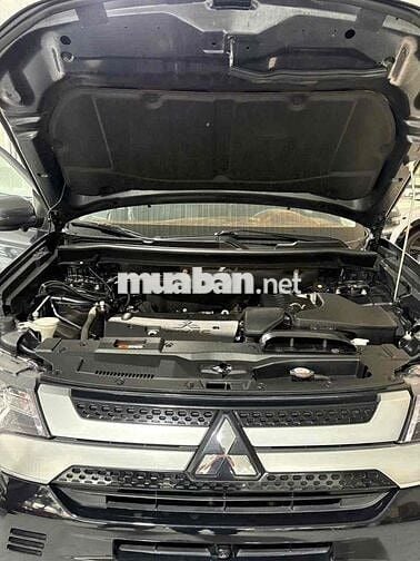 Mitsubishi Outlander CVT 2022 Đen Tự động