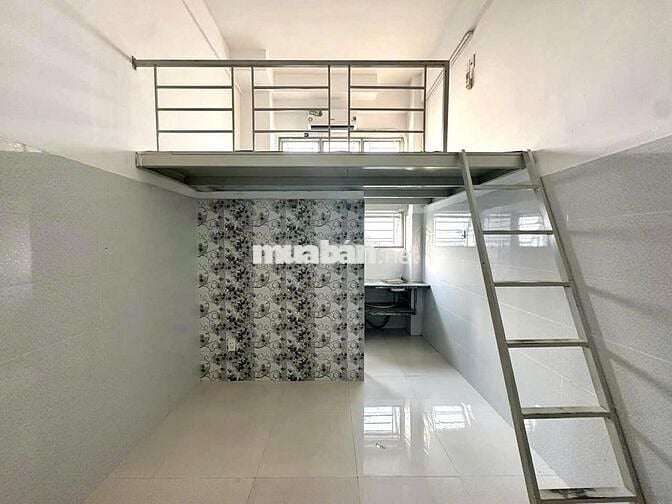 Duplex gác cao 2m có máy lạnh đi bộ qua VLU giá rẻ