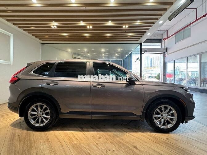Honda CR-V L . Mua ngày 4/12/25. Odo 8000.Mới Cứng