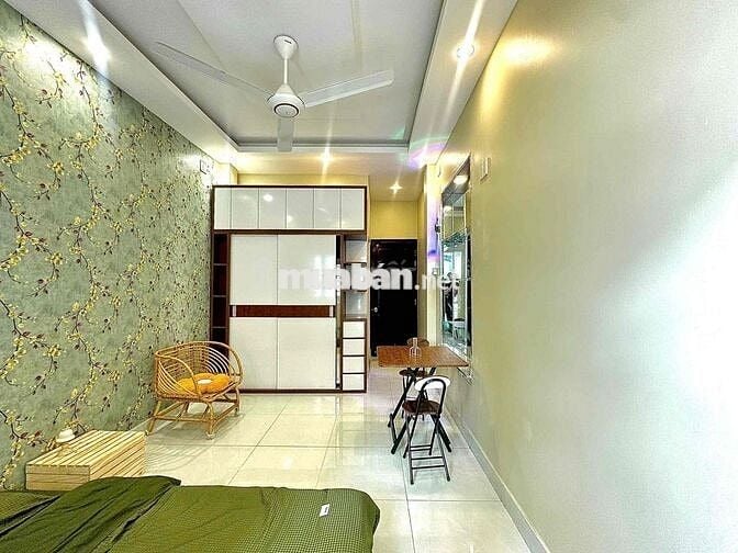 Cho Thuê Căn Hộ Bancol Tách Bếp Full NT Rộng 25m2 Ngay Chợ Bàn Cờ Q3
