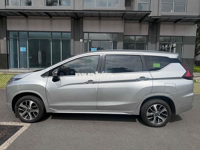Mitsubishi Xpander 2019 Tự động Bạc 7 chỗ