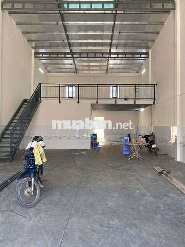 xưởng đường Trần Văn Mười hóc môn DT 350m giá 18tr