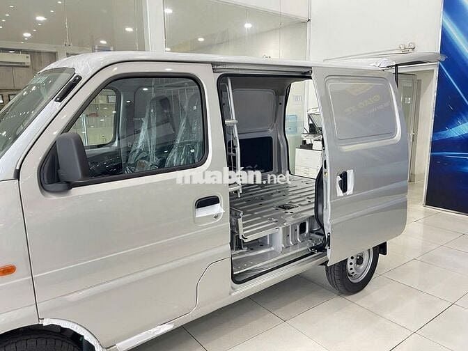 Suzuki Eeco Van Bạc GIAO NGAY chỉ 75 triệu