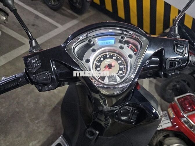 Honda SH Mode Thể thao 2017 Đỏ đậm 48.000 km