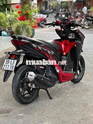 Honda Vario 150 2022 Đen, Đỏ 12.000km Indonesia