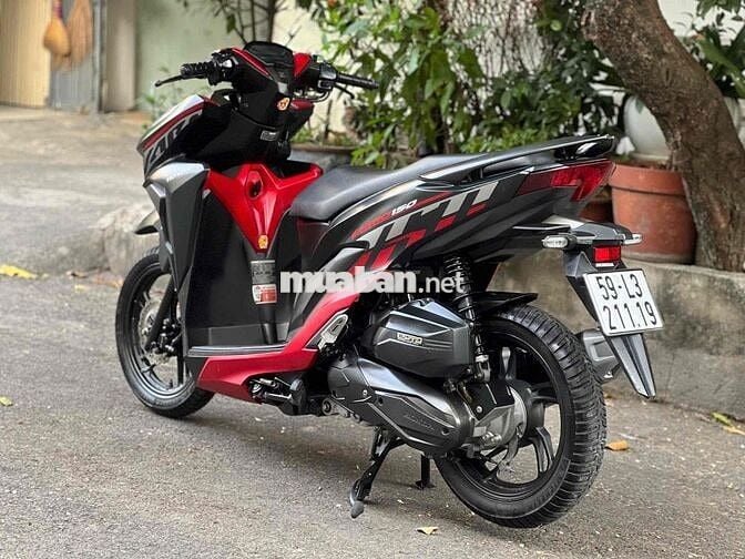 Honda Vario 150 2022 Đen, Đỏ 12.000km Indonesia