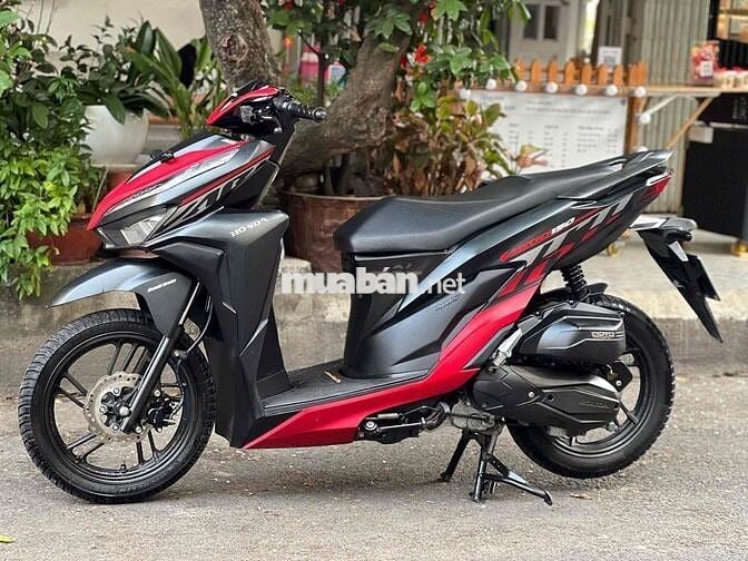 Honda Vario 150 2022 Đen, Đỏ 12.000km Indonesia