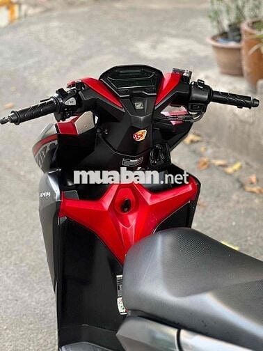 Honda Vario 150 2022 Đen, Đỏ 12.000km Indonesia