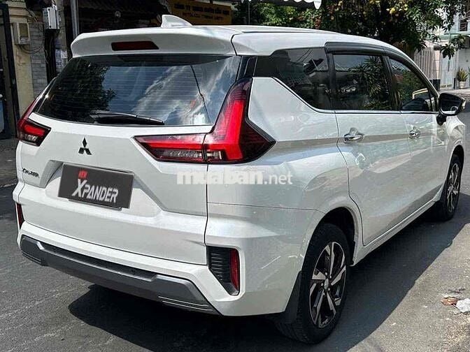 Mitsubishi Xpander Premium 2023 Trắng 25.000km