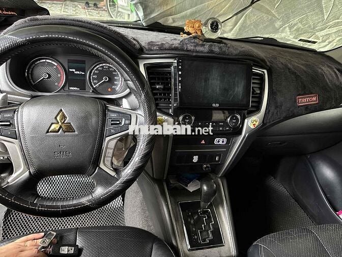 Mitsubishi Triton 2019 Full 1 cầu Đen