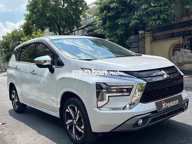 Mitsubishi Xpander Premium 2023 Trắng 25.000km