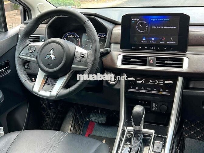 Mitsubishi Xpander Premium 2023 Trắng 25.000km