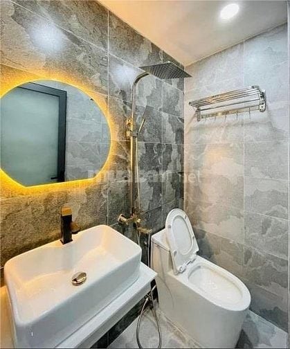 Chủ nhà vỡ nợ cần bán gấp nhà đẹp đường Hoa Lan, Phú Nhuận gần 60m2
