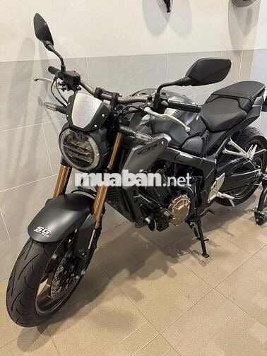 Honda CB650R 2023 Xám Siêu Cọp