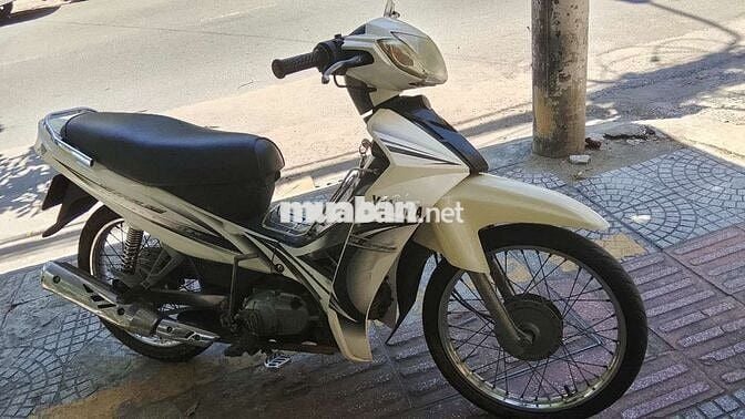 Yamaha Sirius 110 2011 Trắng Máy êm Đã sử dụng
