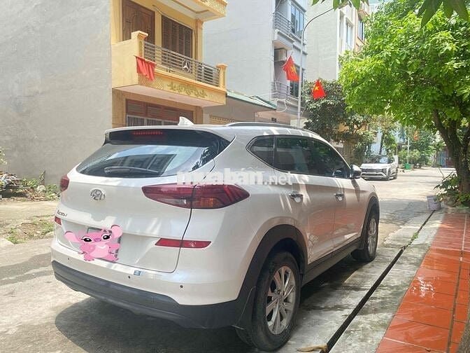 Bán tucson 2020 2.4 vạn km (toàn cất nhà)