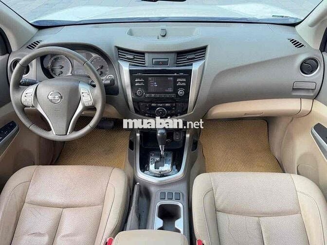 Nissan Navara VL 4X4 2017 Trắng 80000 km