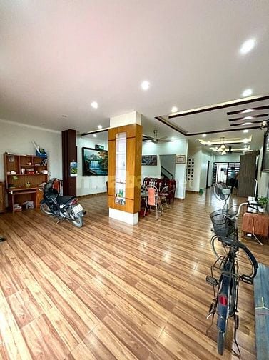 NHÀ 2 TẦNG ĐỘC LẬP 140M² – ĐƯỜNG RỘNG 16M – MẶT TIỀN 7M KHỦNG