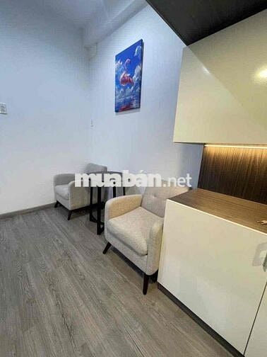 PHÒNG CÓ CỬA SỔ THOÁNG - ĐƯỜNG TRẦN QUỐC HOÀN, TÂN BÌNH (SÁT SÂN BAY)