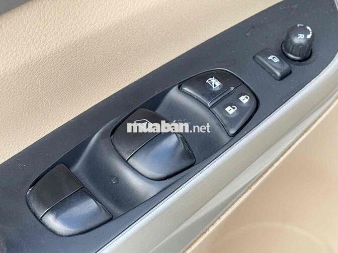Nissan Navara VL 4X4 2017 Trắng 80000 km