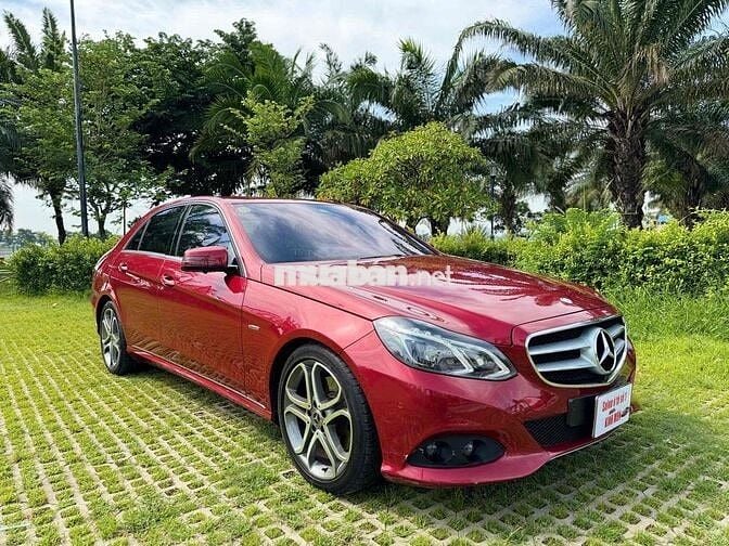 Mercedes-Benz E200 2015 Số điện tử Đỏ