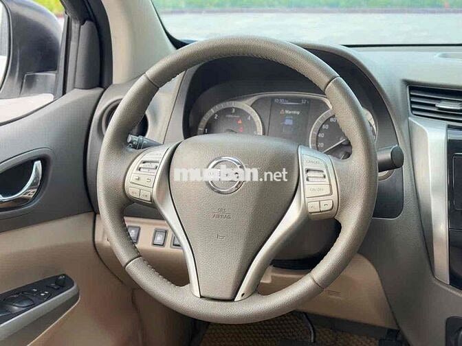 Nissan Navara VL 4X4 2017 Trắng 80000 km