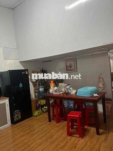 NHÀ NGAY GẦN CẦU BẾN PHÂN 5x20 2PN HẺM XE HƠI