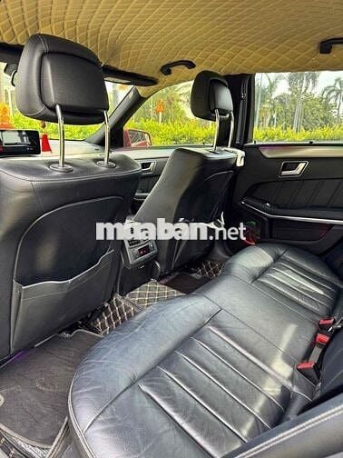 Mercedes-Benz E200 2015 Số điện tử Đỏ