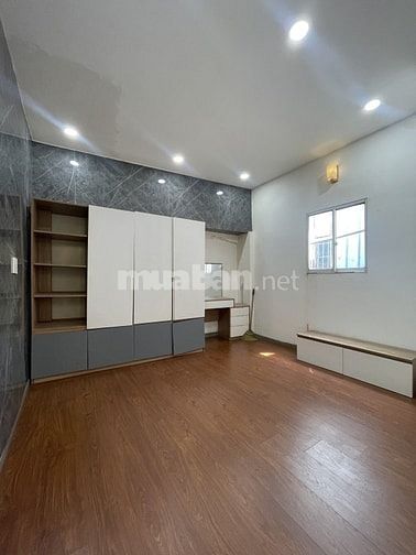 CHỈ 3 TỶ 5 SỞ HỮU NHÀ Ở GẦN THUẬN KIỀU PLAZA QUẬN 5