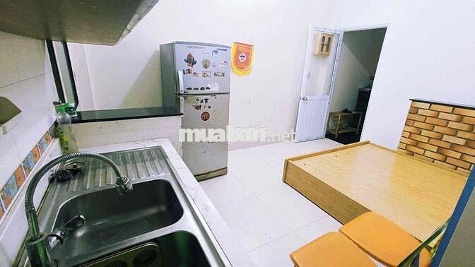 Phòng 15m-Vệ Sinh Riêng Giá 2x Tại Lạc Long Quân-Tây Hồ
