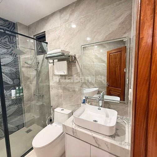 Bán tòa nhà 8 tầng Lạc Trung – 50m² – Ô tô tránh – Khu phân lô cán bộ