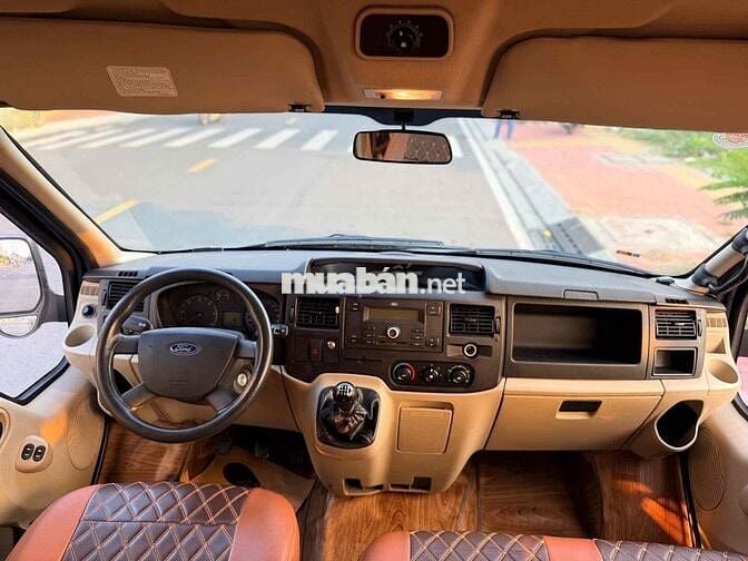 Ford Transit 2020 16 chỗ Đen biển Trắng 1 chủ