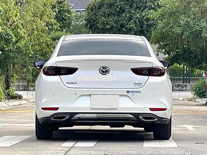 Mazda 3 Luxury 1.5 AT sản xuất 2024 siêu lướt