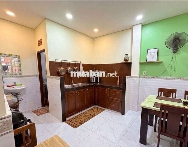 GIẢM 100TR- NHÀ 2 TẦNG- 62M2- TÔ KÝ- P. ĐÔNG HƯNG THUẬN- HXH- 4.25 Tỷ