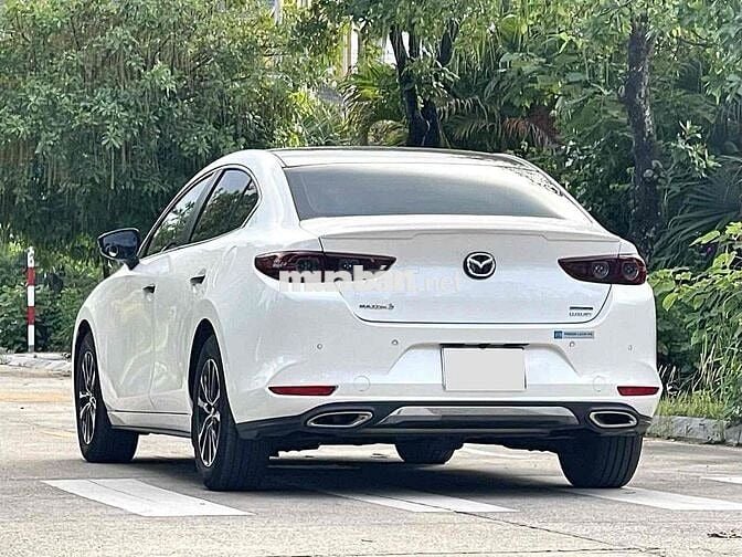Mazda 3 Luxury 1.5 AT sản xuất 2024 siêu lướt