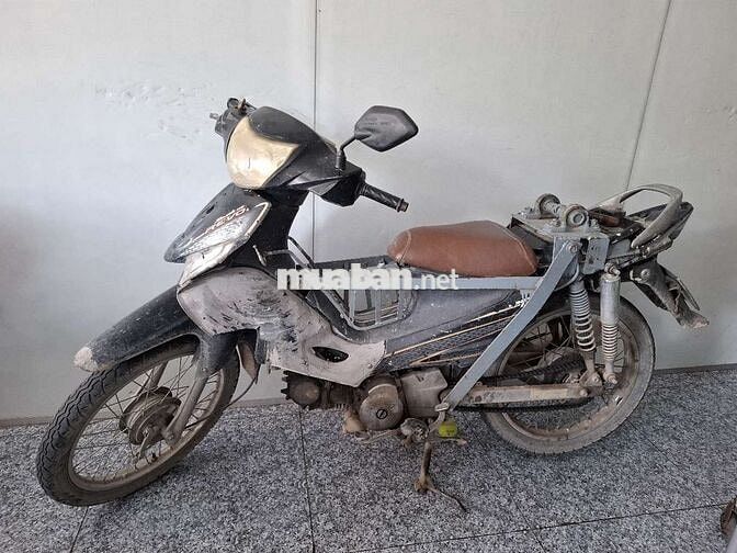 Xe kéo đồ Suzuki Revo Đen