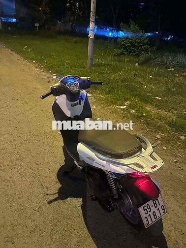 Honda SH Mode Trắng Tự động