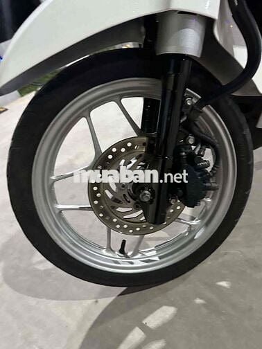 Honda SH Mode Trắng Tự động