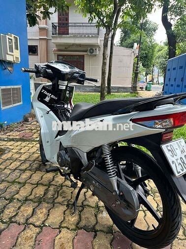 Honda Future 2022 Trắng Số Xăng