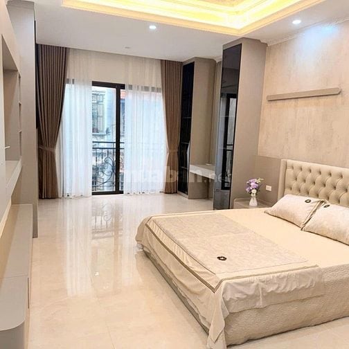 Bán tòa nhà 8 tầng Lạc Trung – 50m² – Ô tô tránh – Khu phân lô cán bộ