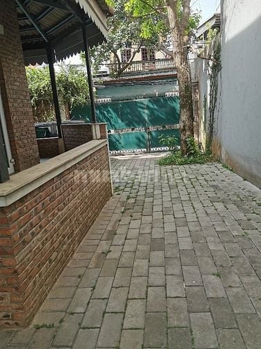 Cho thuê nhà biệt thự mặt phố Bắc Cầu