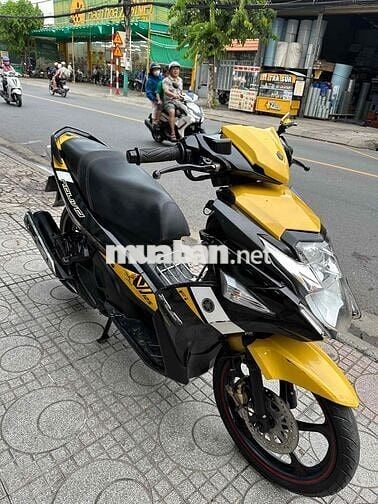 Yamaha Nouvo 6 Vàng đen Zin êm