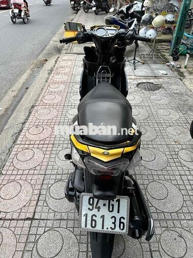 Yamaha Nouvo 6 Vàng đen Zin êm