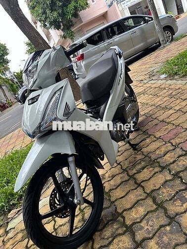 Honda Future 2022 Trắng Số Xăng