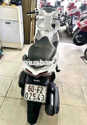Honda Air Blade Trắng 2016 đẹp lung linh !