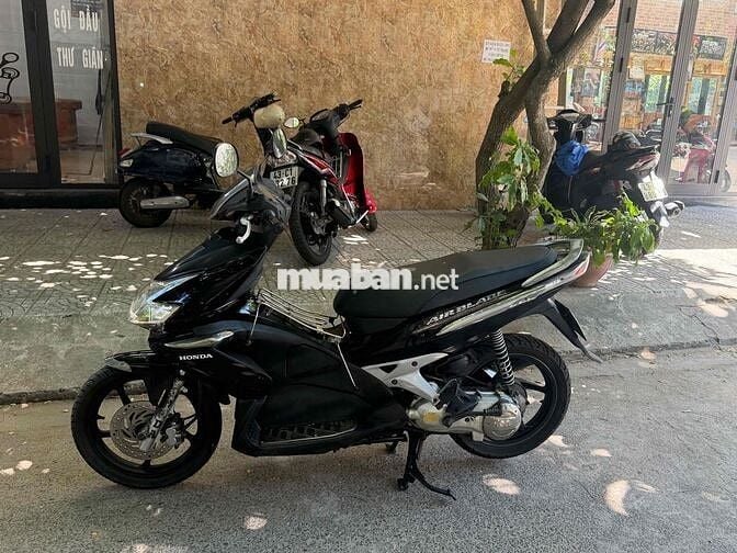 Honda Air Blade Đen