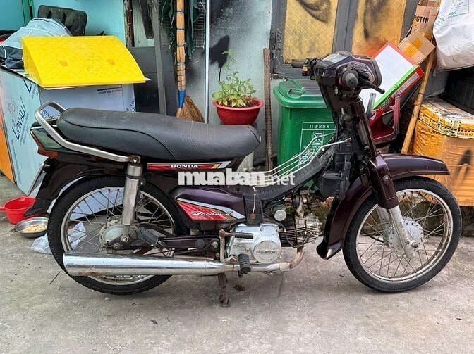Honda Dream Nâu 21