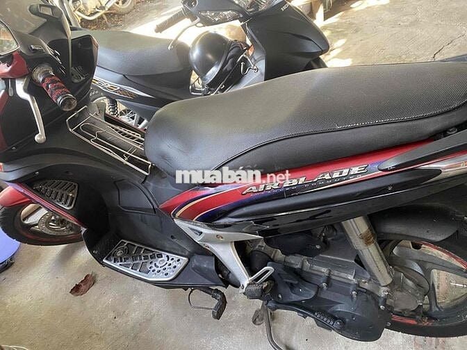 Honda Air Blade 2024 Đỏ đen