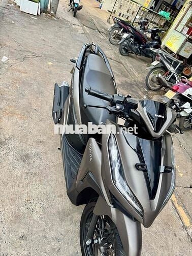 🟡🟡 Vario 150 Nâu đen đký T12/2020 xe đẹp có góp